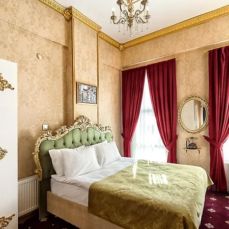 Beyaz Kosk Hotel 2*