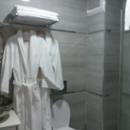 Beyaz Kosk Otel 2*