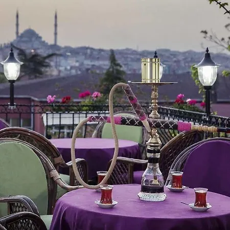Beyaz Kosk Otel 2*